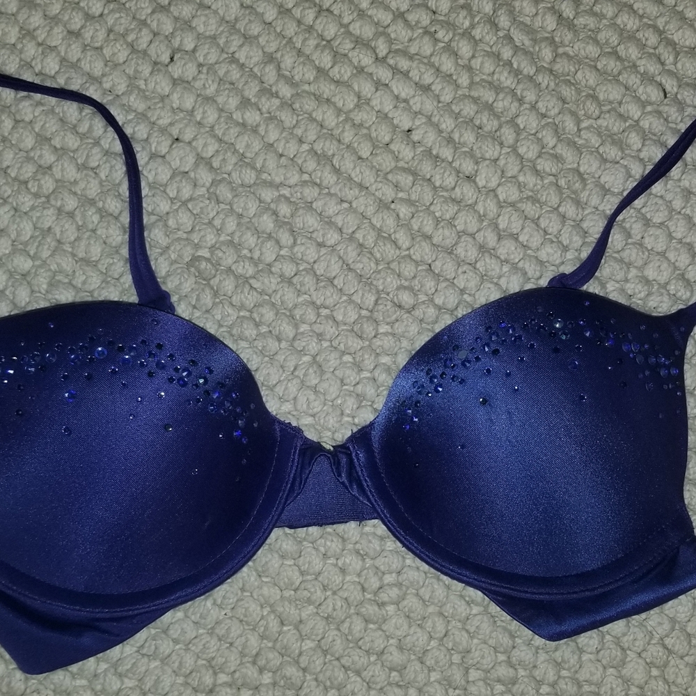 Victoria's Secret bra size 32A